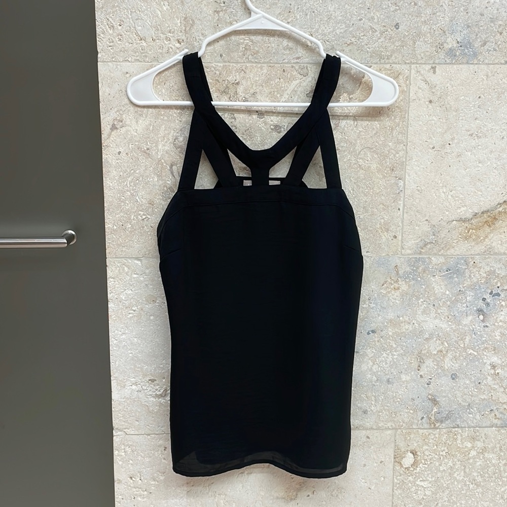 Banana Republic black top size 4